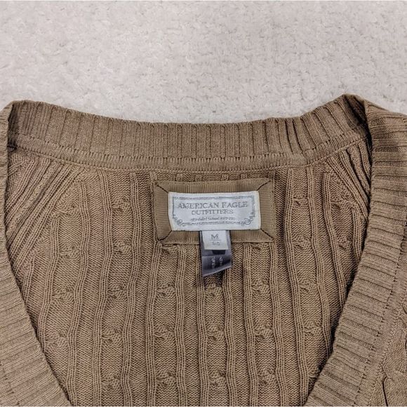 âť—2/$25 Bundle Discountâť—Tan-colored deep v-neck sweater - Picture 6 of 12